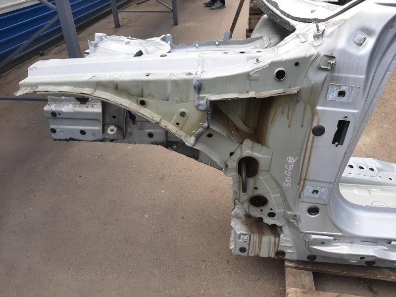 Четверть кузова, 5060 рублей, Красноярск