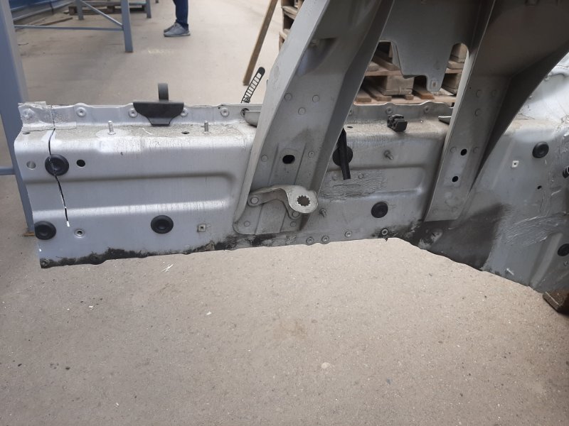 Четверть кузова, 5060 рублей, Красноярск