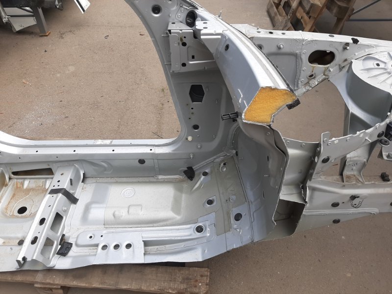 Четверть кузова, 5060 рублей, Красноярск