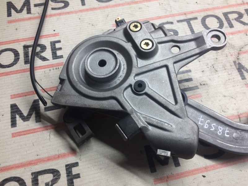 Педаль стояночного тормоза, 790 рублей, Красноярск