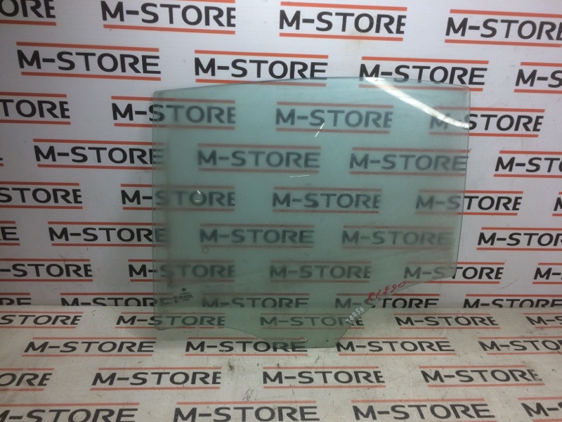 Стекло боковое, 600 рублей, Красноярск