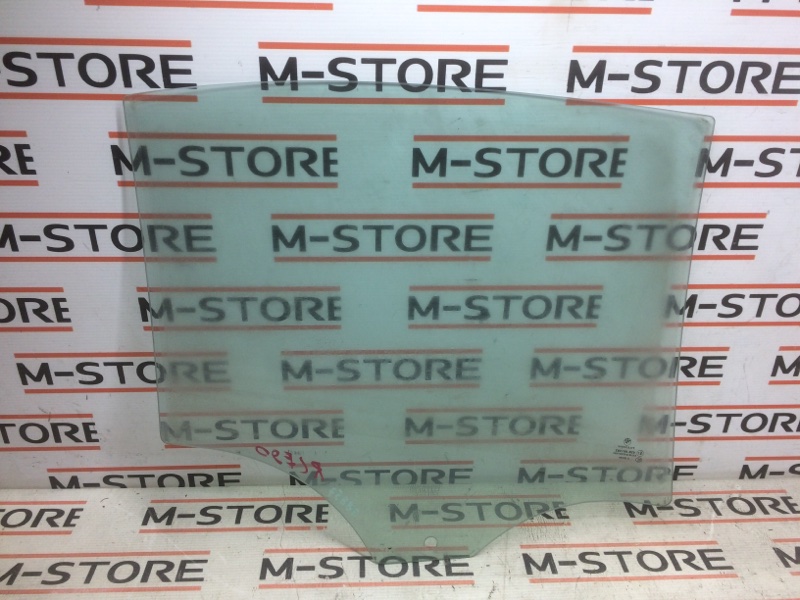 Стекло боковое, 600 рублей, Красноярск