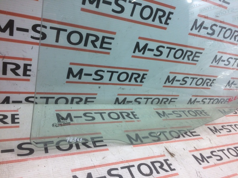 Стекло боковое, 540 рублей, Красноярск