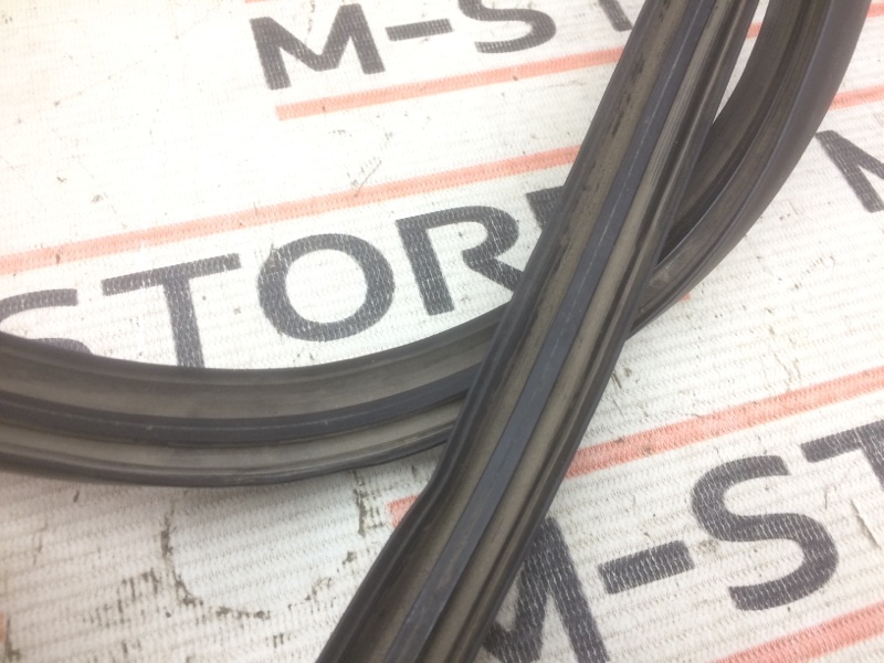 уплотнитель двери, 500 рублей, Красноярск