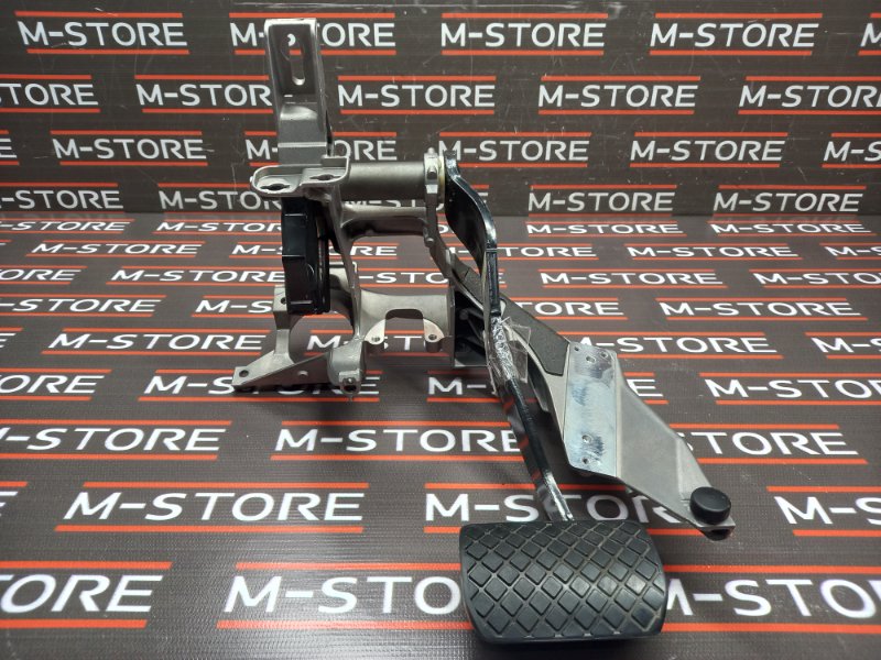 педаль тормоза, 600 рублей, Красноярск