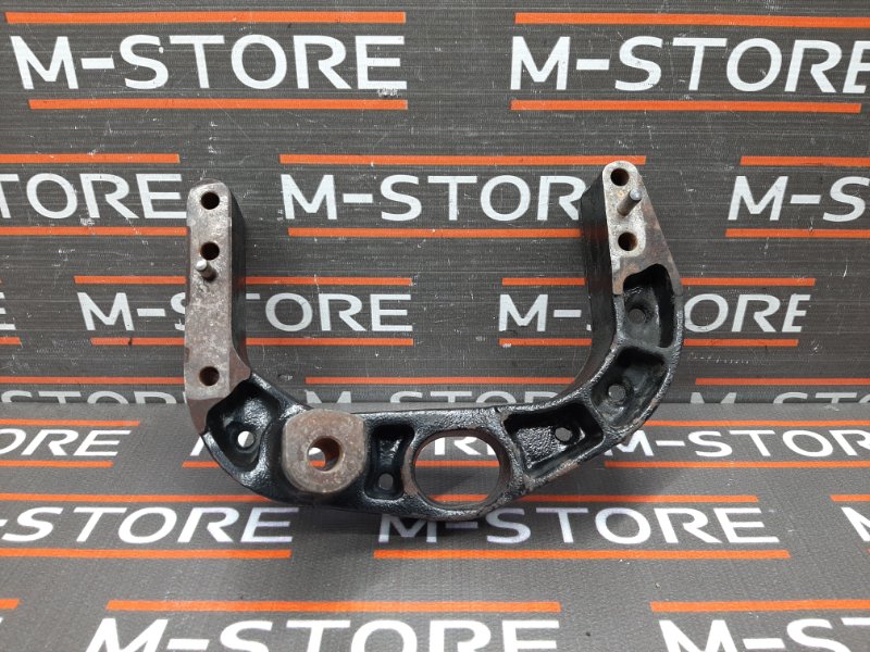 Кронштейн подушки двигателя, 930 рублей, Красноярск