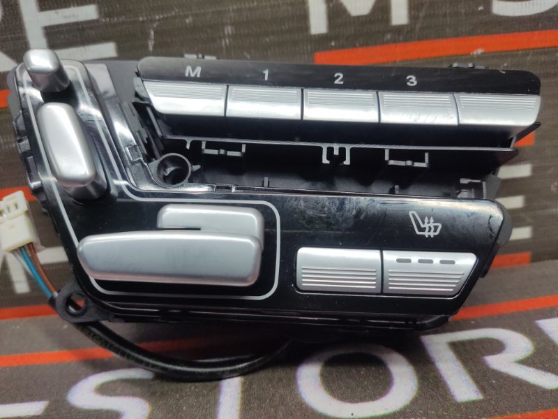 блок управления сиденьем, 2080 рублей, Красноярск