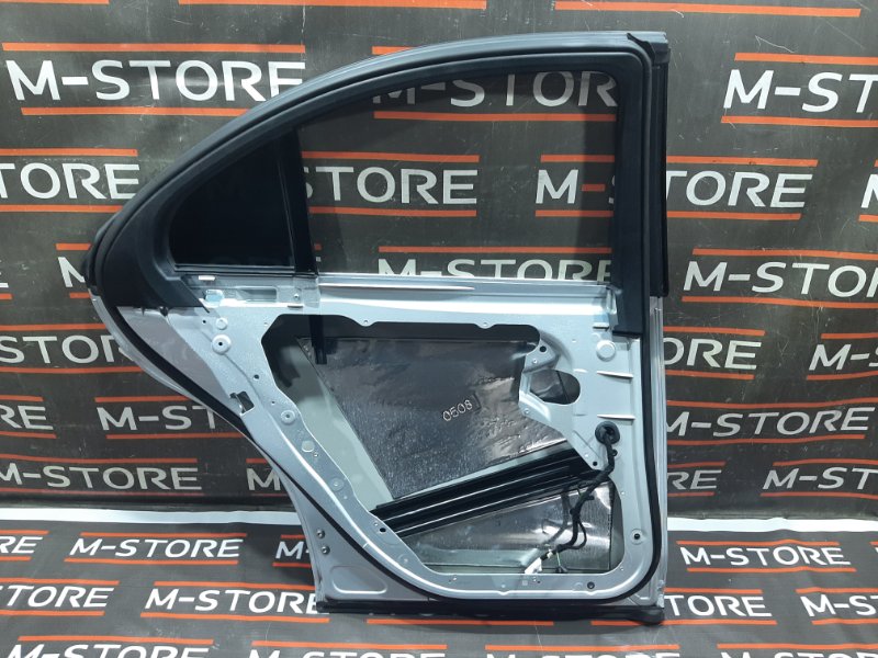 дверь, 10000 рублей, Красноярск