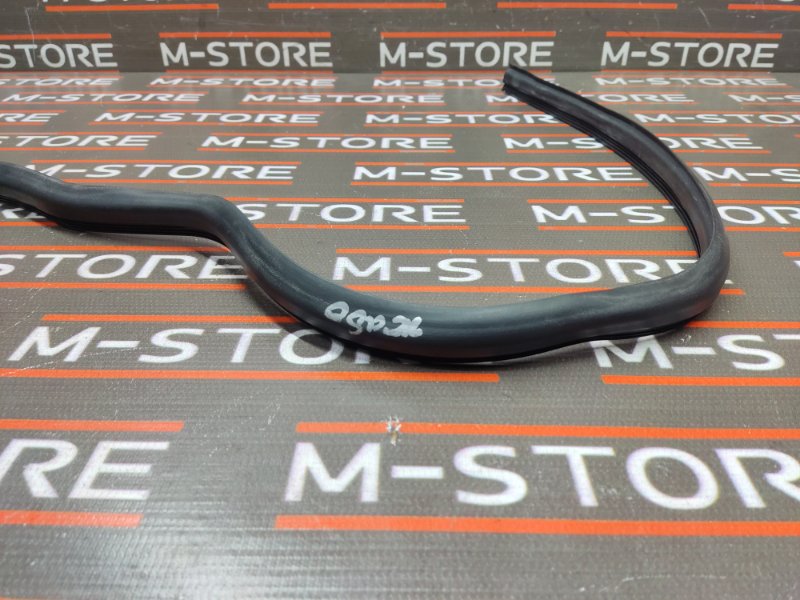 Уплотнитель капота, 630 рублей, Красноярск