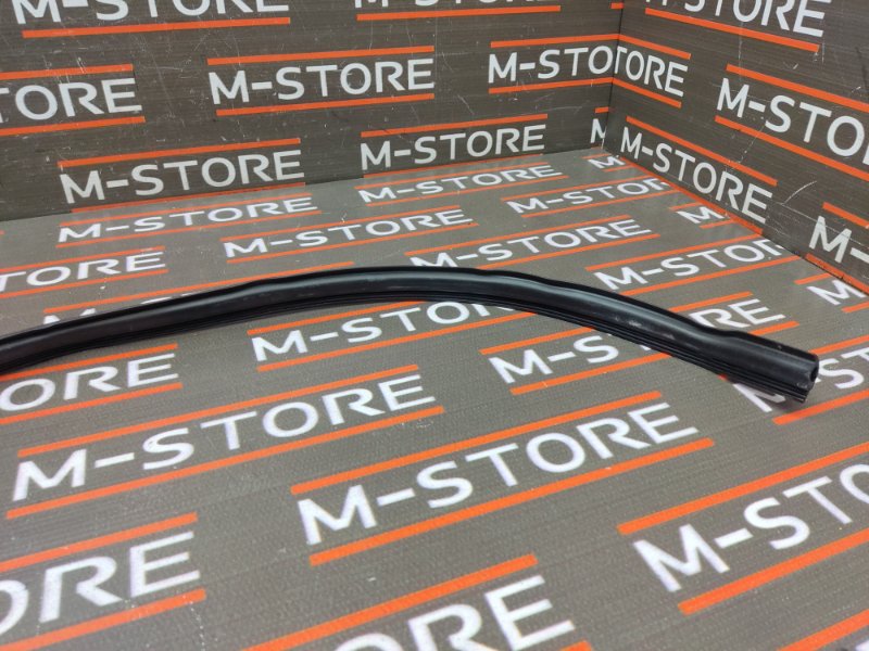 Уплотнитель капота, 630 рублей, Красноярск