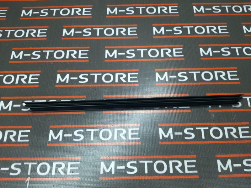 уплотнитель стекла двери, 340 рублей, Красноярск