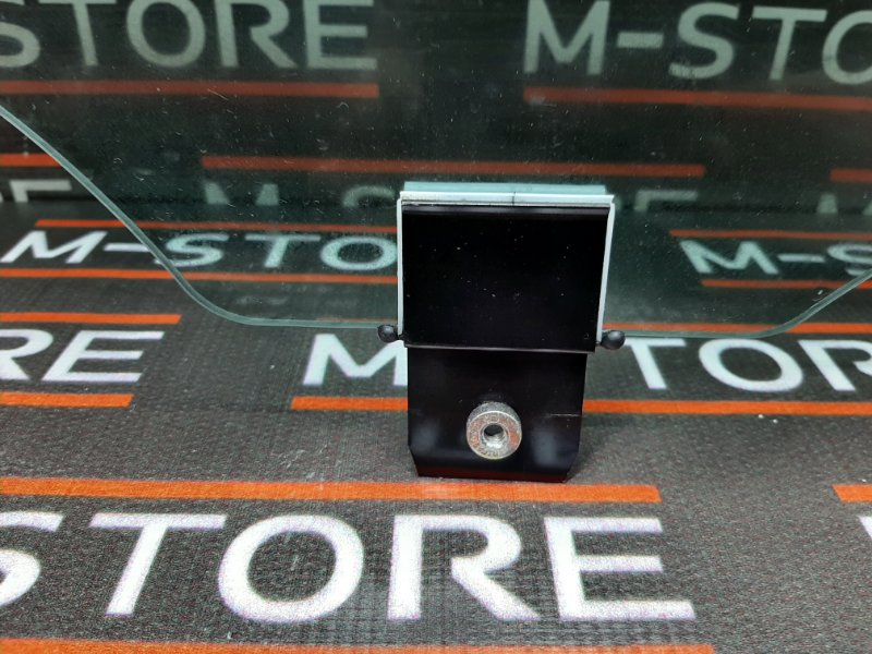 Стекло боковое, 1290 рублей, Красноярск