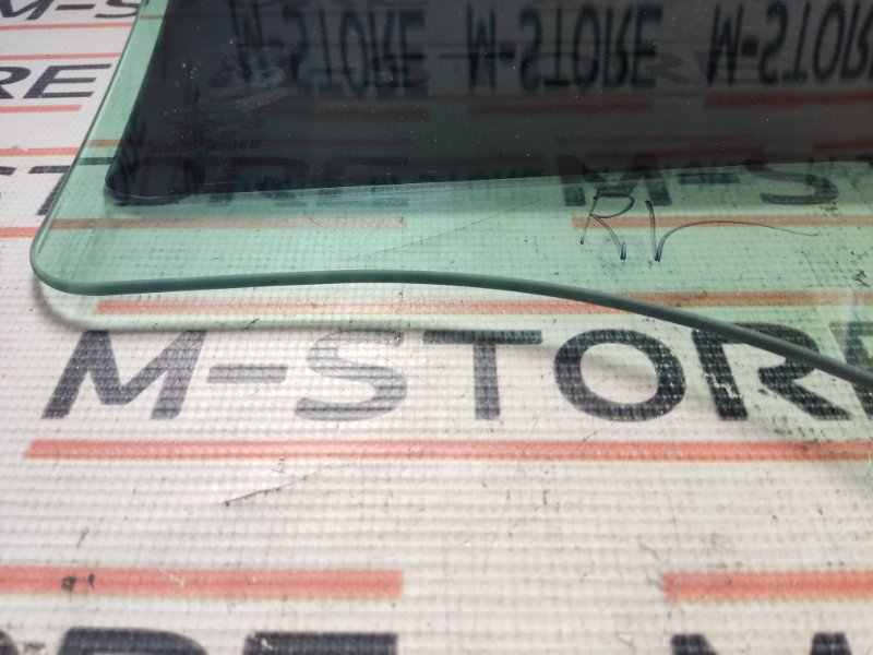 Стекло боковое, 1290 рублей, Красноярск