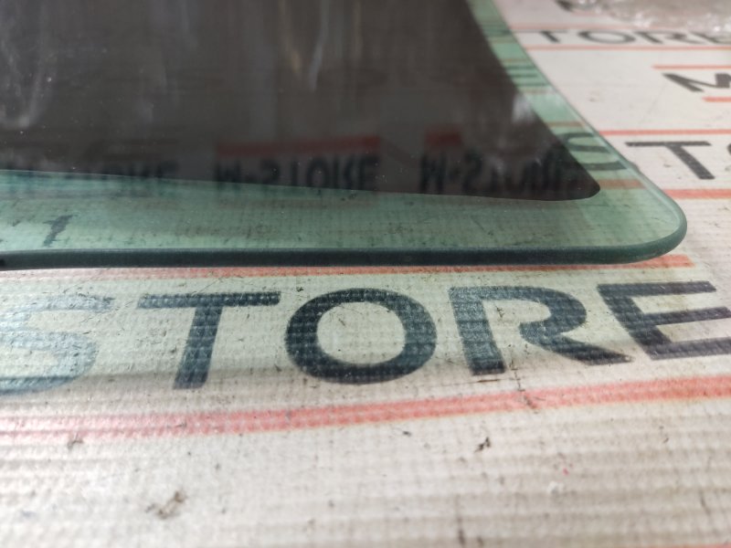 Стекло боковое, 1290 рублей, Красноярск