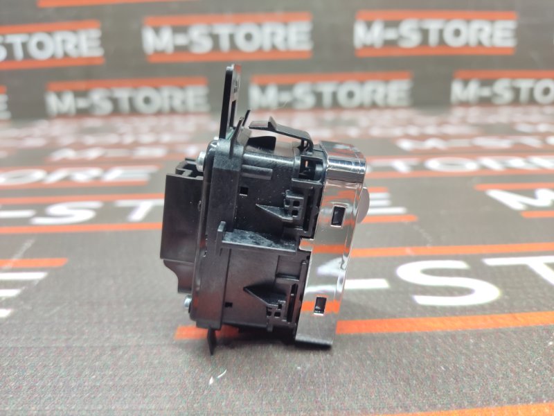 кнопка стеклоподъемника, 550 рублей, Красноярск