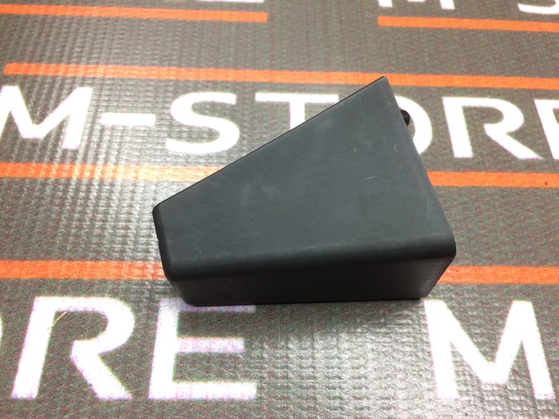 Кронштейн полки багажника, 250 рублей, Красноярск