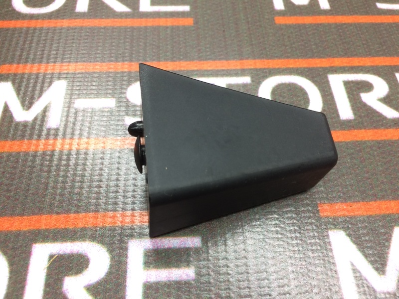 Кронштейн полки багажника, 250 рублей, Красноярск