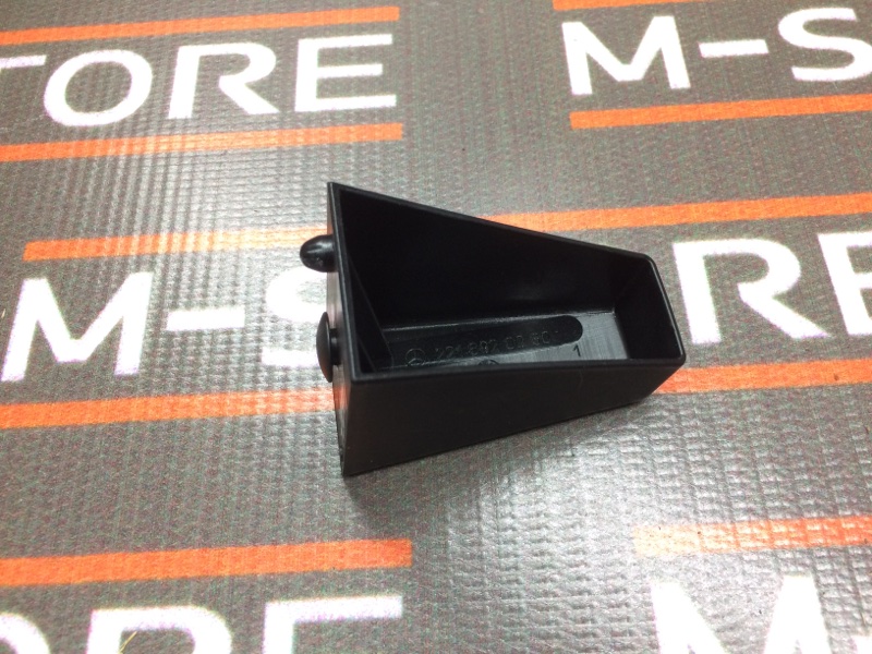 Кронштейн полки багажника, 250 рублей, Красноярск