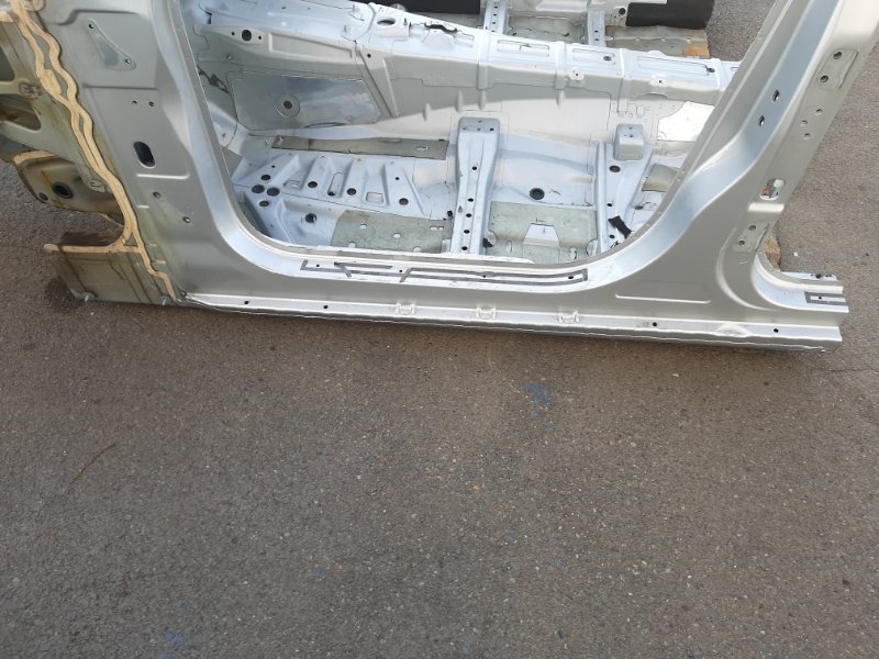 Порог кузовной, 3800 рублей, Красноярск