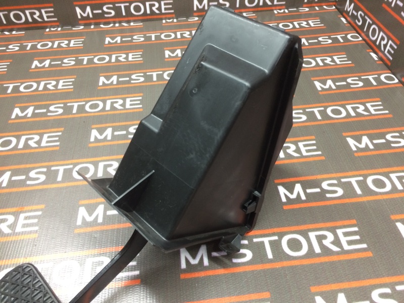 педаль тормоза, 670 рублей, Красноярск