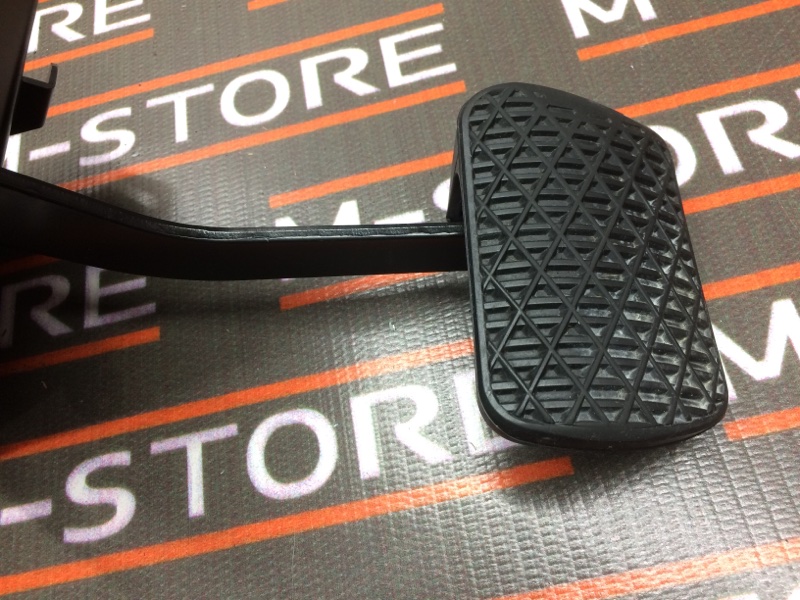 педаль тормоза, 670 рублей, Красноярск