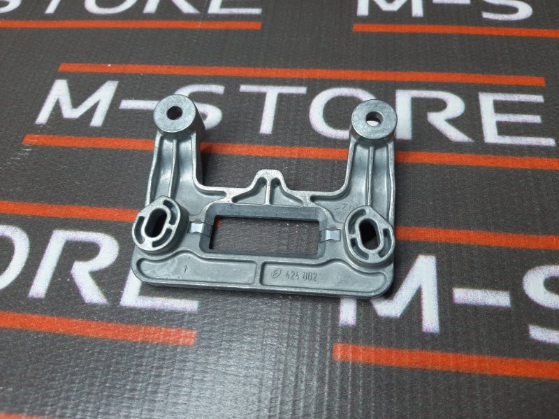 Кронштейн зеркала салона, 340 рублей, Красноярск