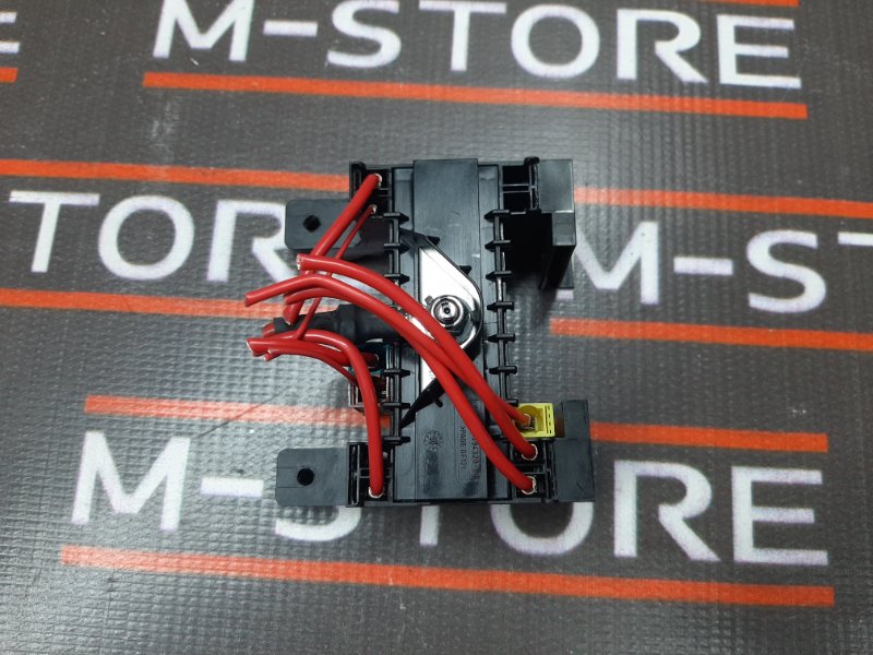 блок предохранителей, 500 рублей, Красноярск