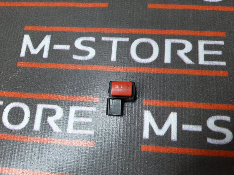 кнопка памяти сидений, 350 рублей, Красноярск