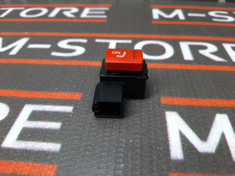 кнопка памяти сидений, 350 рублей, Красноярск