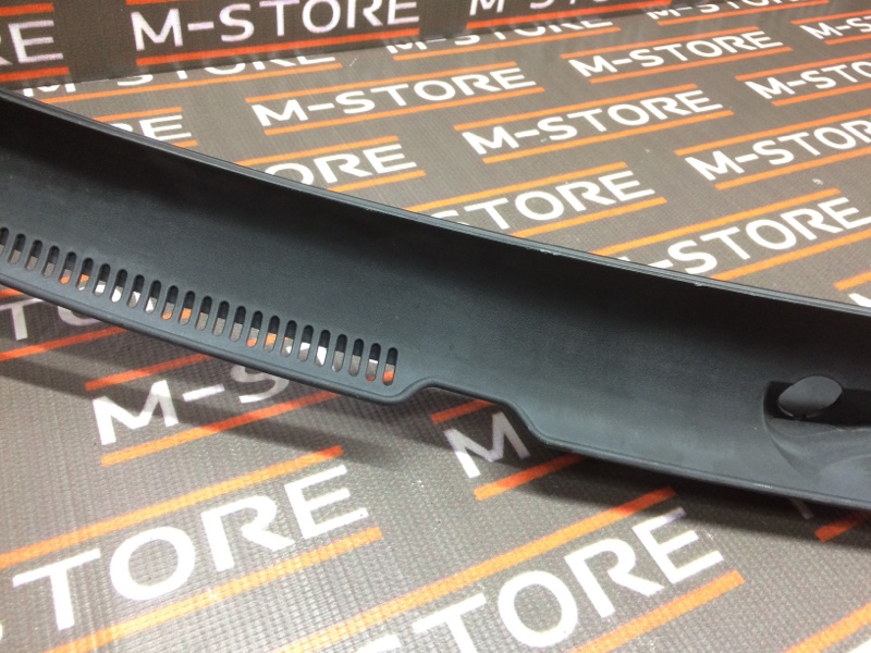 Водосток лобового стекла, 340 рублей, Красноярск