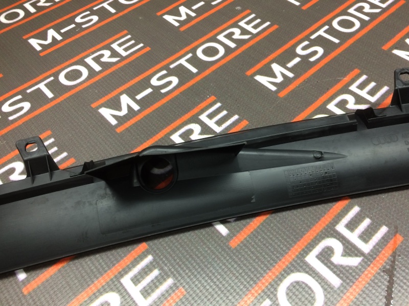 Водосток лобового стекла, 340 рублей, Красноярск