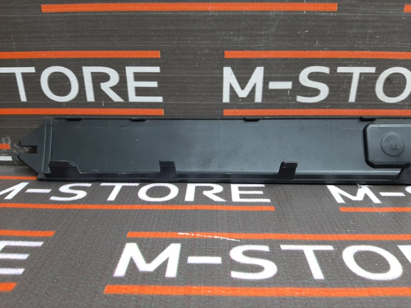 Накладка на порог салона, 670 рублей, Красноярск