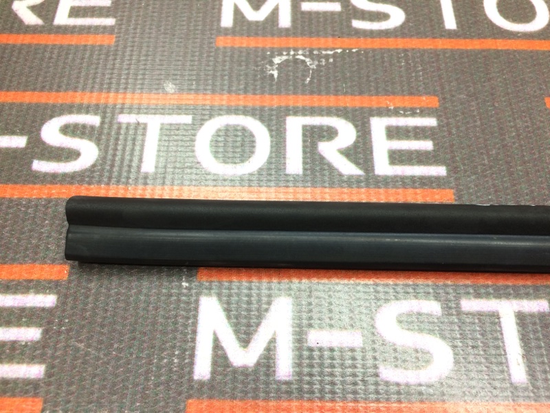 Уплотнитель капота, 340 рублей, Красноярск