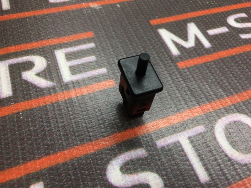 концевик бардачка, 300 рублей, Красноярск