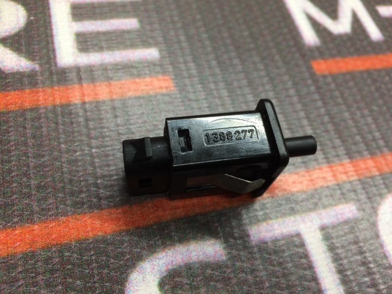 концевик бардачка, 300 рублей, Красноярск