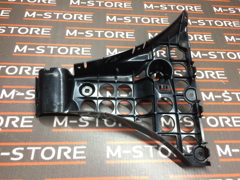 крепление бампера, 400 рублей, Красноярск