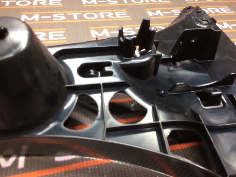 крепление бампера, 400 рублей, Красноярск