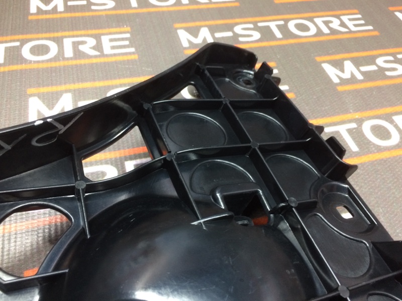 крепление бампера, 400 рублей, Красноярск