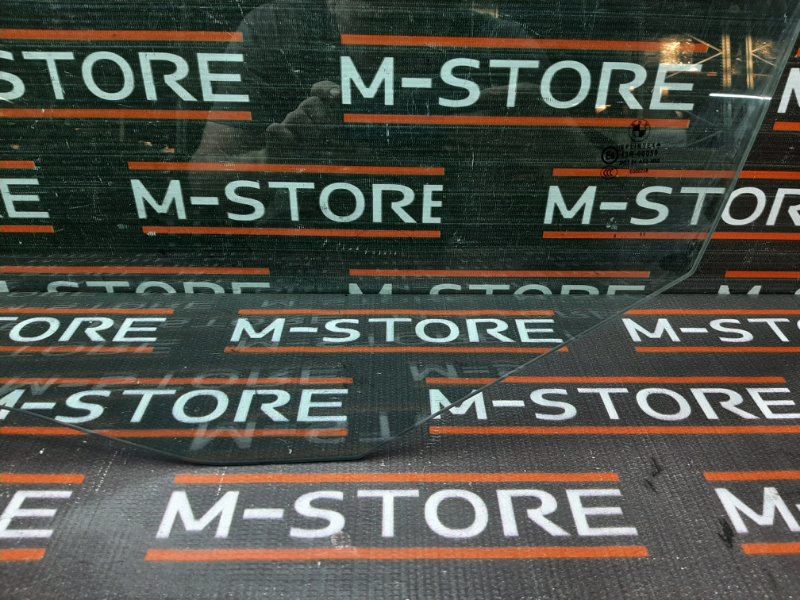 Стекло боковое, 350 рублей, Красноярск