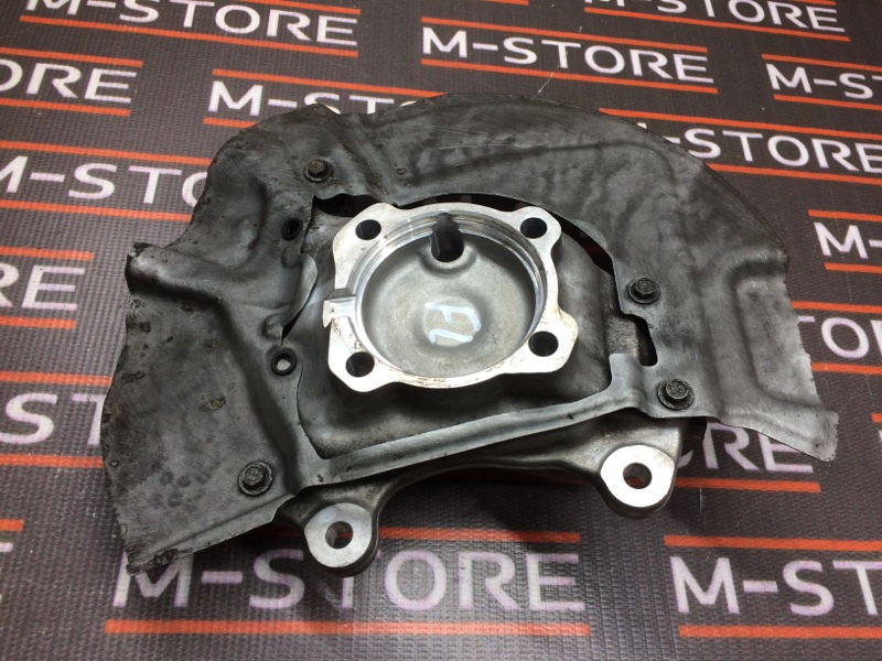 кулак поворотный, 1000 рублей, Красноярск