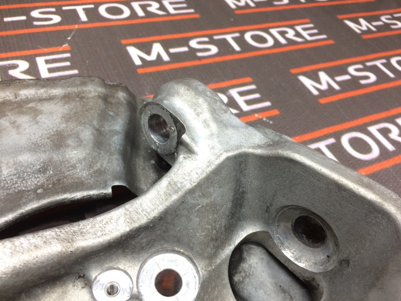 кулак поворотный, 1000 рублей, Красноярск