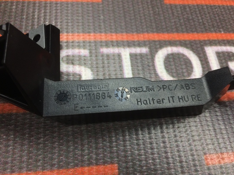 кронштейн, 340 рублей, Красноярск