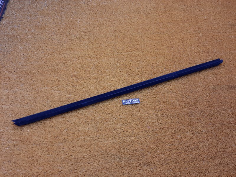 уплотнитель стекла двери, 340 рублей, Красноярск