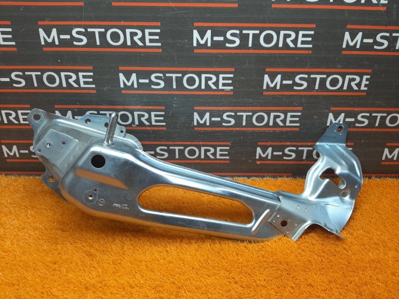 Кронштейн сиденья, 340 рублей, Красноярск