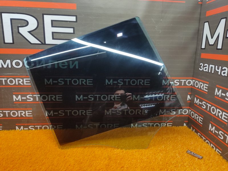 Стекло боковое, 1000 рублей, Красноярск