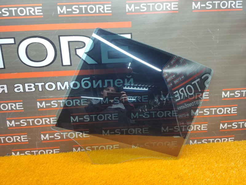 Стекло боковое, 1000 рублей, Красноярск