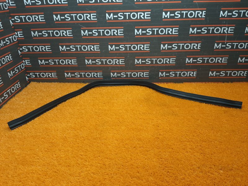 Уплотнитель капота, 510 рублей, Красноярск