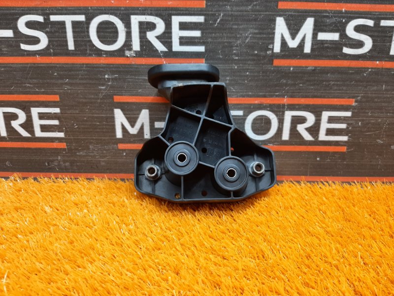 крепление бампера, 380 рублей, Красноярск