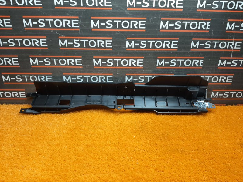 направляющая шторки багажника, 630 рублей, Красноярск