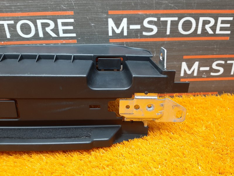 направляющая шторки багажника, 630 рублей, Красноярск